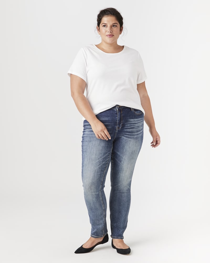 Plus size model with hourglass body shape wearing Bethany Straight Leg Jean by Vigoss | Dia&Co | dia_product_style_image_id:140277